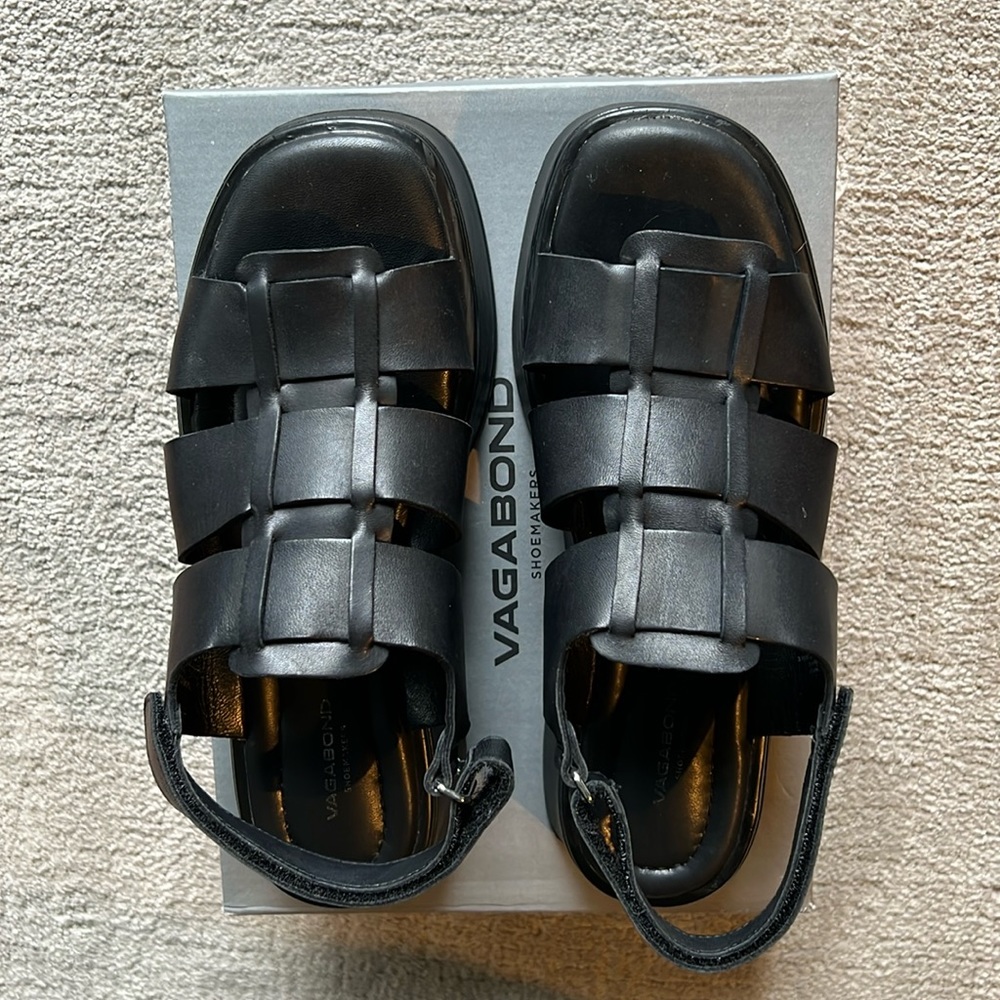 Platform Sandal Sz 9